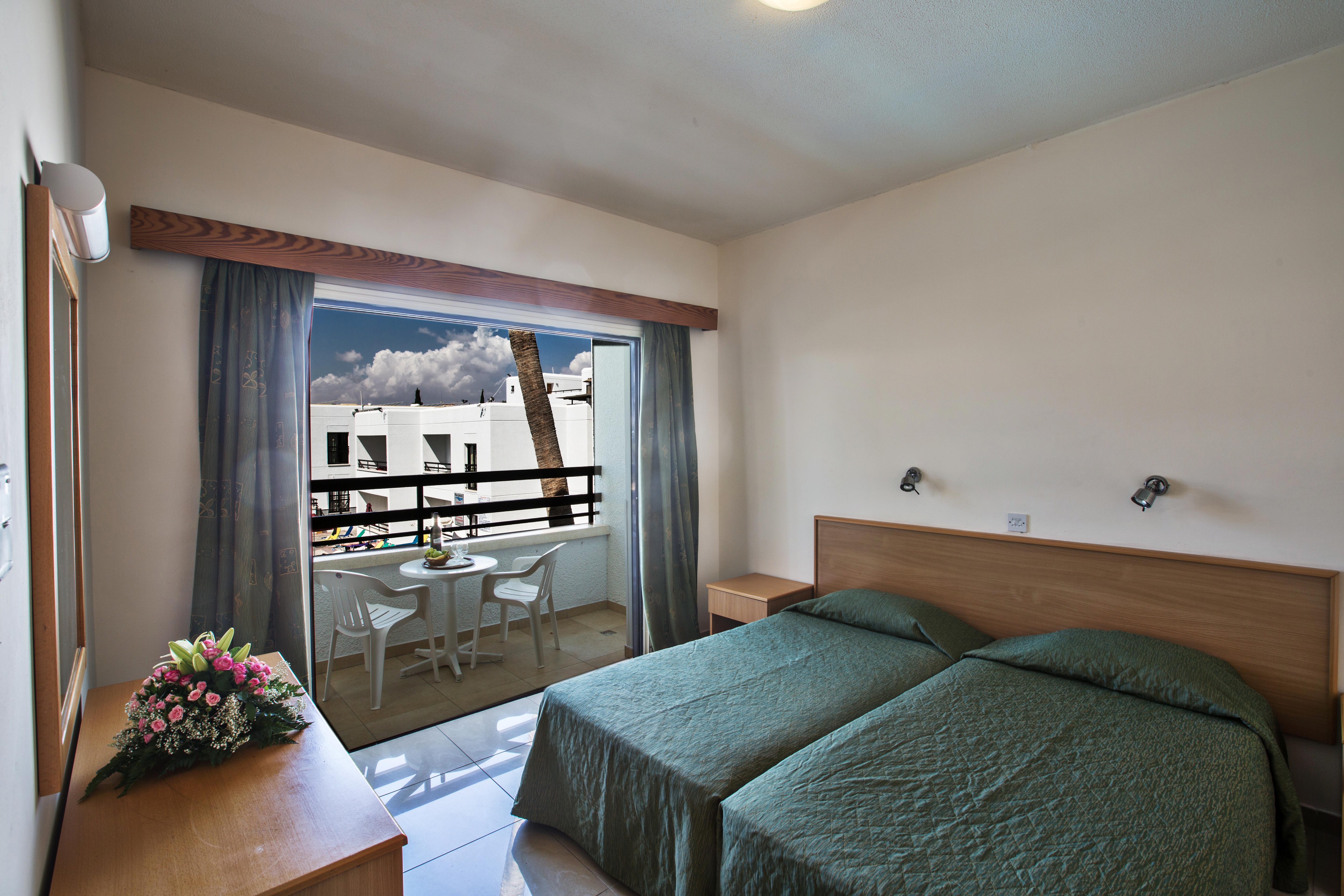 Hotel apartamentowy Anthea 3*