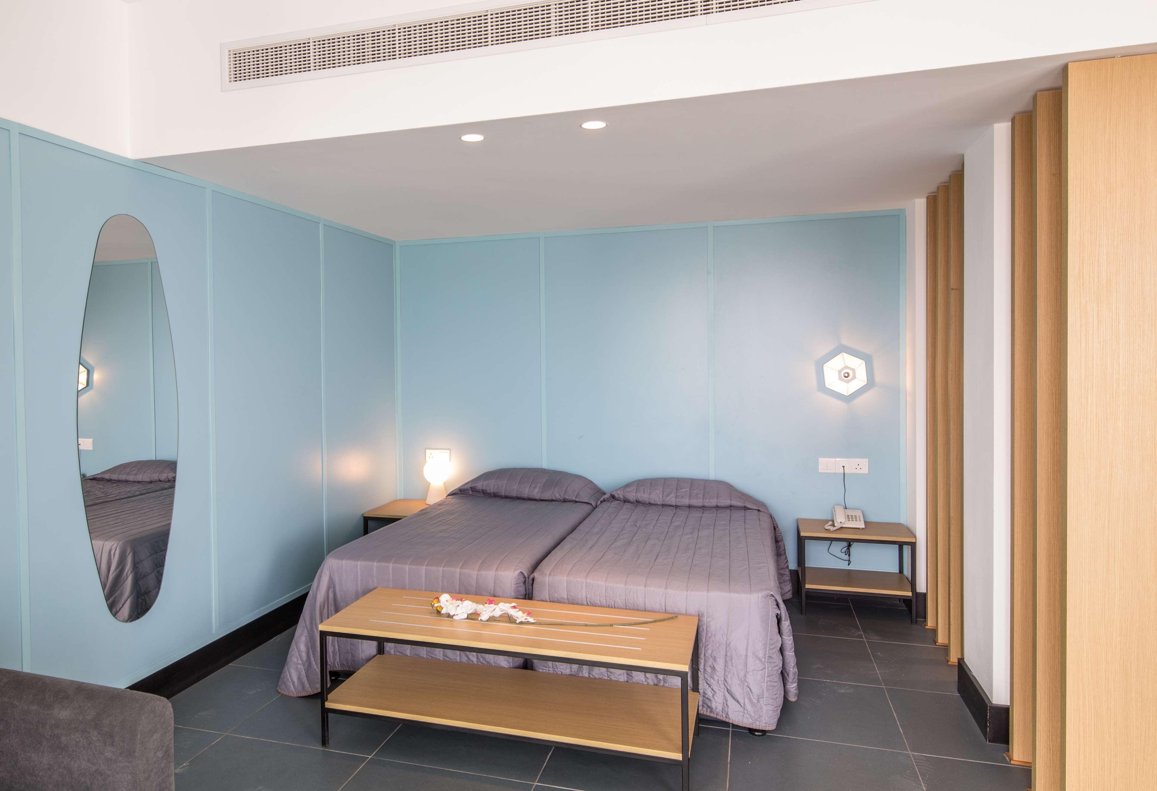 Hotel de apartamente Anthea 3*